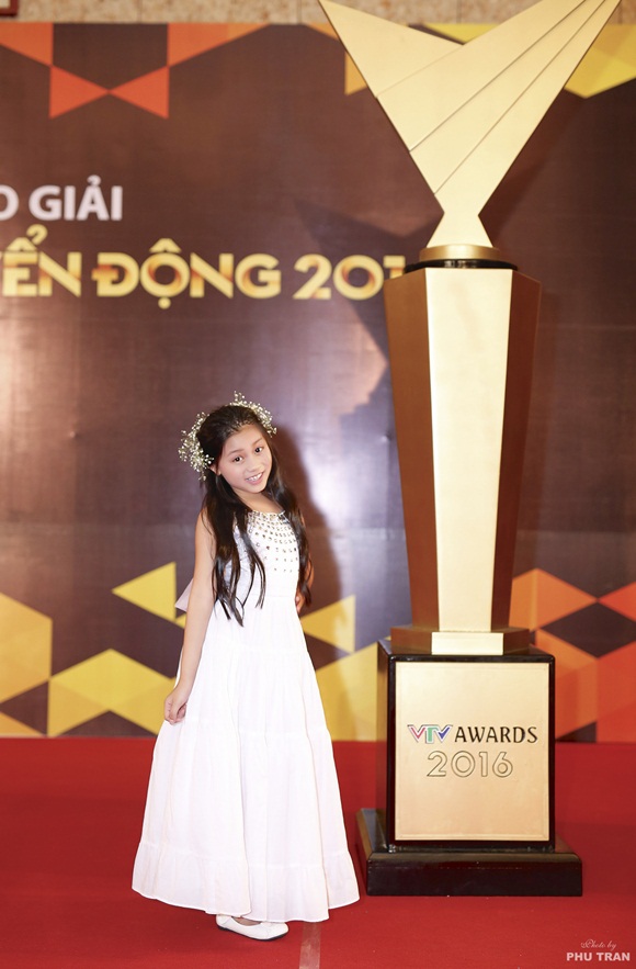 khanh-ngoc-vtv-award-5