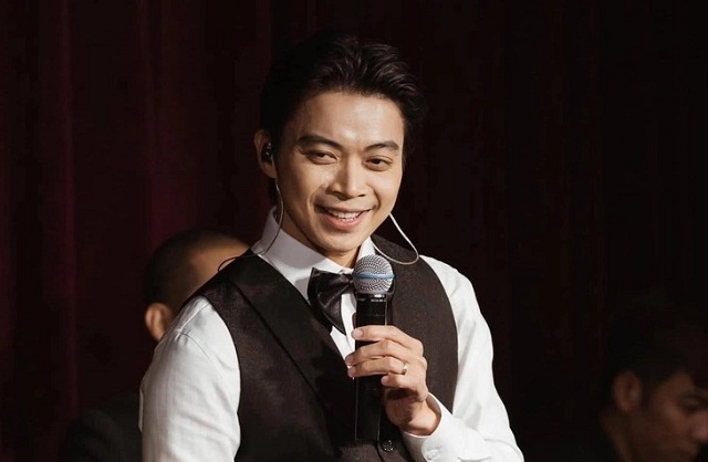 8-nam-di-hat-moi-lam-concert-lan-nha-xin-loi-vi-gia-ve-bi-che-qua-cao