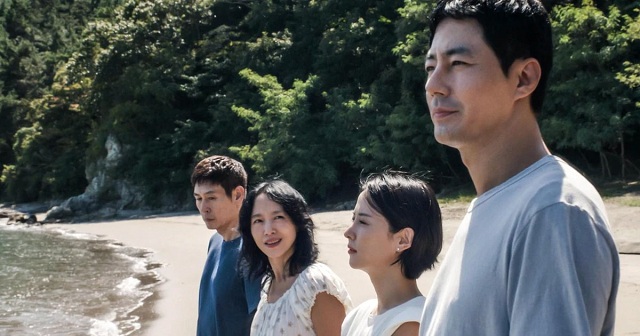 Phim có Jo In Sung 'tuyệt đối điện ảnh', gây chấn động Venice