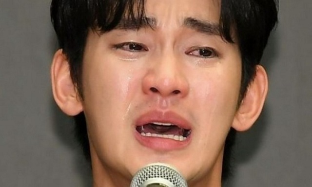 ban-ghi-am-chan-dong-showbiz-han-ve-kim-soo-hyun