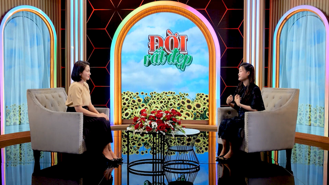 co-chu-xinh-dep-pham-thi-kim-hang-bien-rac-thanh-hy-vong-cho-nguoi-khiem-thi-khiem-thinh-showbiz 2