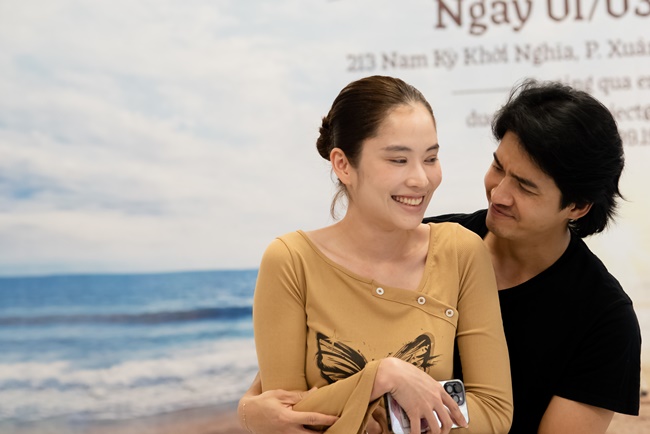 Người mẫu Nam Anh “xé áo” bạn diễn khi casting phim điện ảnh “Đường về”